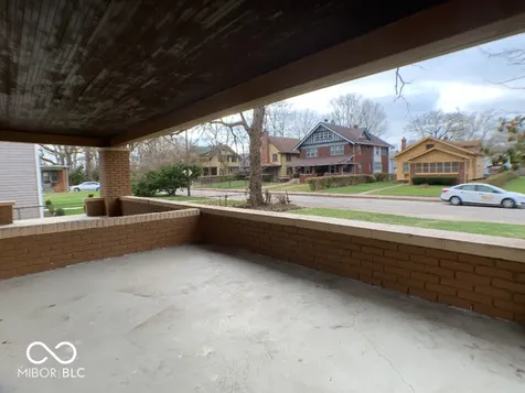 3329 Carrollton Avenue Indianapolis IN 46205