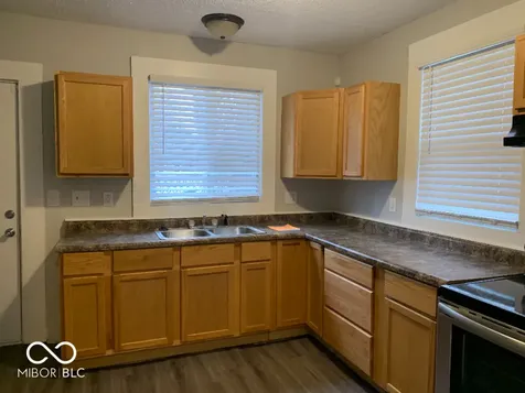 3329 Carrollton Avenue Indianapolis IN 46205
