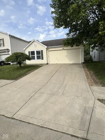 1178 Freemont Lane Greenwood IN 46143