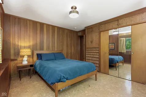 2888 W 44th Street Indianapolis IN 46228