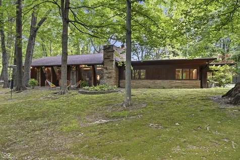 2888 W 44th Street Indianapolis IN 46228