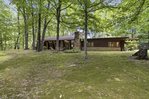 2888 W 44th Street Indianapolis IN 46228
