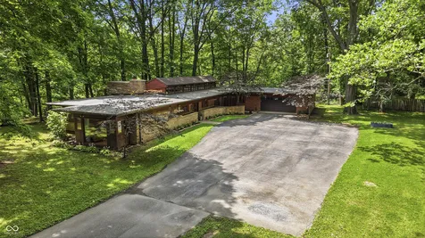 2888 W 44th Street Indianapolis IN 46228