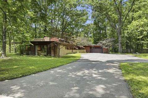 2888 W 44th Street Indianapolis IN 46228