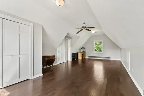 8646 Sturgeon Bay Lane Indianapolis IN 46236