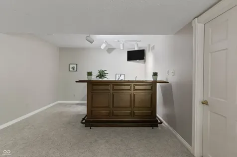 8646 Sturgeon Bay Lane Indianapolis IN 46236