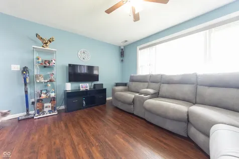 9250 E 50 N Columbus IN 47203