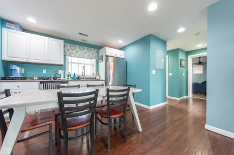 9250 E 50 N Columbus IN 47203