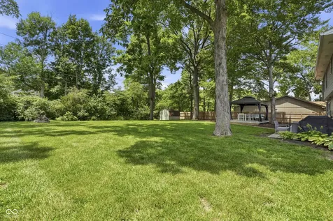 8546 Fawn Meadow Drive Indianapolis IN 46256