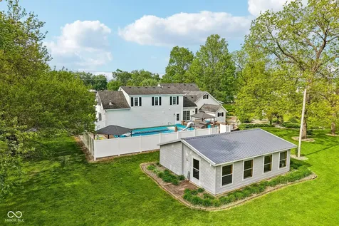 211 Whiteland Road Whiteland IN 46184