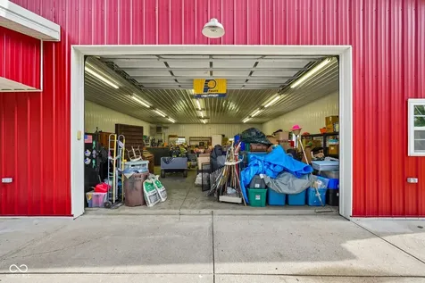 211 Whiteland Road Whiteland IN 46184