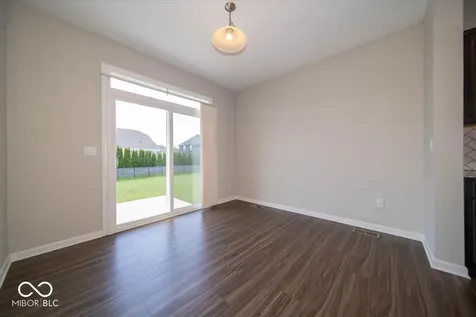 1402 Hove Drive Greenwood IN 46143