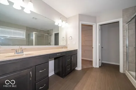 1402 Hove Drive Greenwood IN 46143