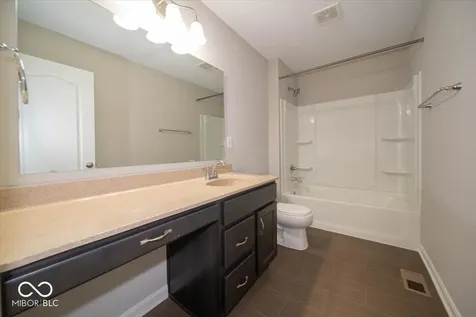 1402 Hove Drive Greenwood IN 46143