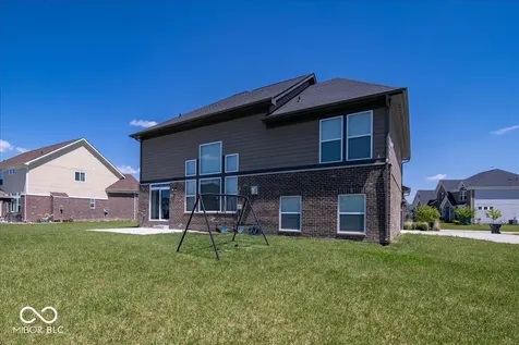 1402 Hove Drive Greenwood IN 46143