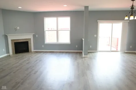 7817 Sea Eagle Circle Zionsville IN 46077