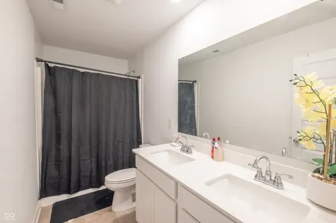 4417 Nokes Place Indianapolis IN 46239