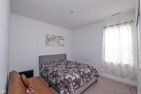4417 Nokes Place Indianapolis IN 46239