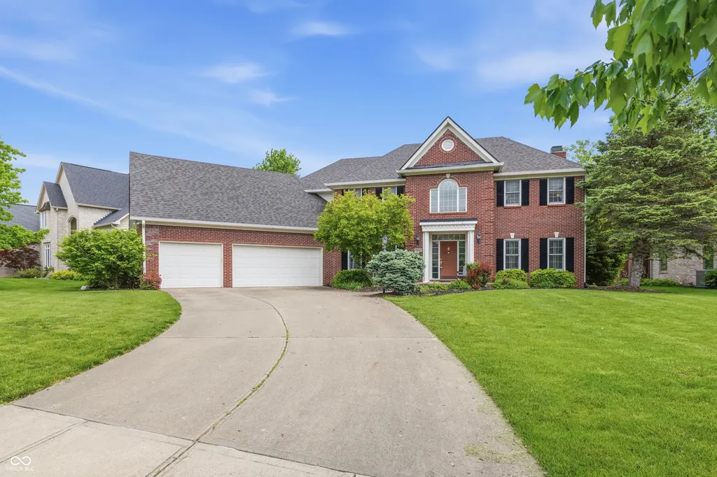 13221 Griffin Run Carmel IN 46033