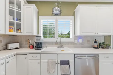 13221 Griffin Run Carmel IN 46033