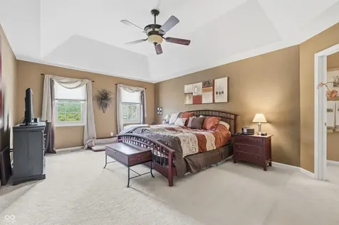 13221 Griffin Run Carmel IN 46033