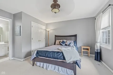 13221 Griffin Run Carmel IN 46033