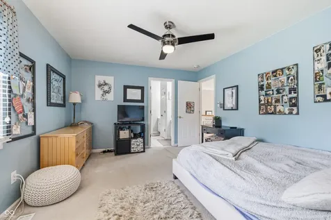 13221 Griffin Run Carmel IN 46033