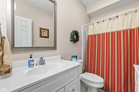 13221 Griffin Run Carmel IN 46033