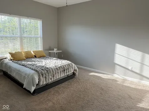 1583 N Creekwater Pass Greenfield IN 46140