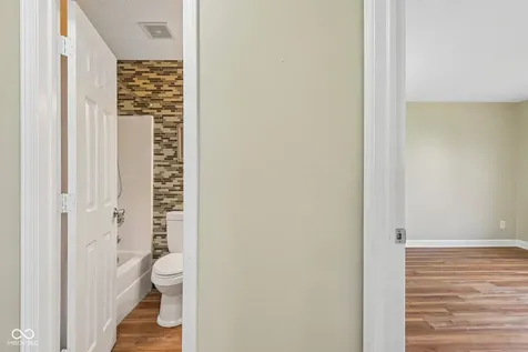 119 Village Green Drive Indianapolis IN 46227