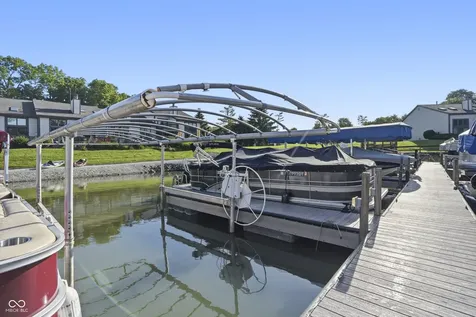 8140 Shorewalk Drive Indianapolis IN 46236
