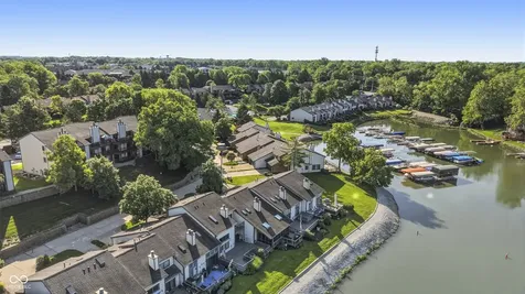 8140 Shorewalk Drive Indianapolis IN 46236