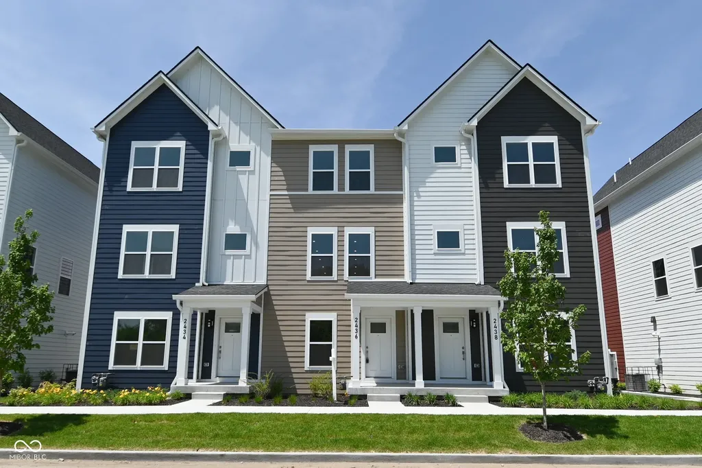 2436 Winthrop Avenue Indianapolis IN 46205