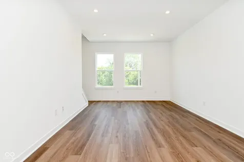 2436 Winthrop Avenue Indianapolis IN 46205