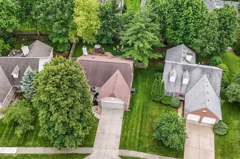 6783 Wild Cherry Drive Fishers IN 46038