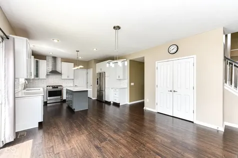 9007 Daisy Court Noblesville IN 46060