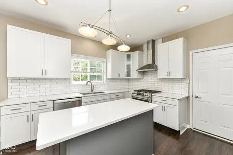 9007 Daisy Court Noblesville IN 46060