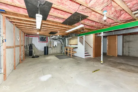 9007 Daisy Court Noblesville IN 46060