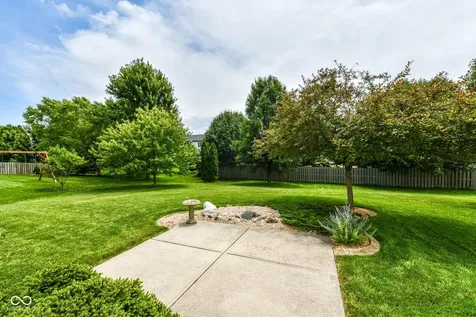 9007 Daisy Court Noblesville IN 46060