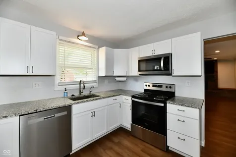 4189 E County Road 100 N Avon IN 46123