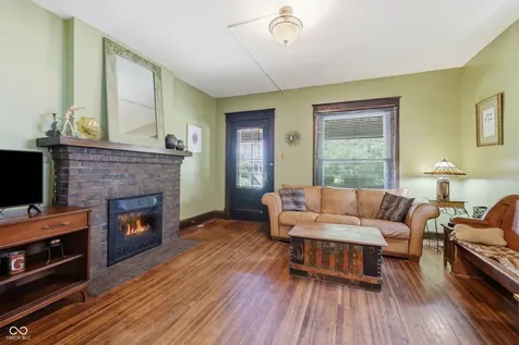 1124 N Tacoma Avenue Indianapolis IN 46201