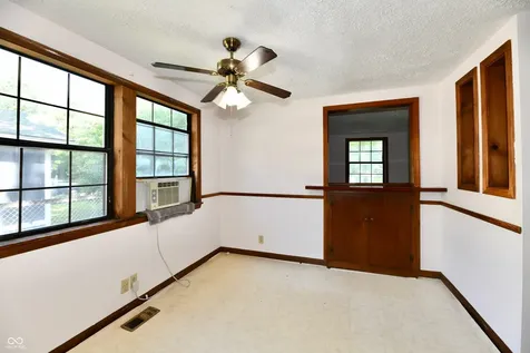 1511 Maxine Road Indianapolis IN 46240