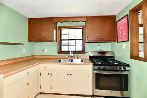 1511 Maxine Road Indianapolis IN 46240