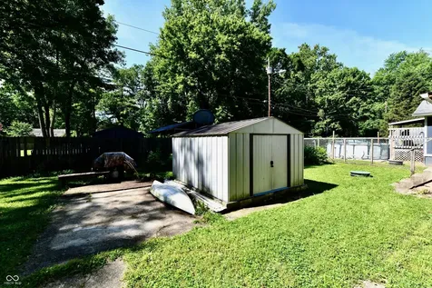 1511 Maxine Road Indianapolis IN 46240