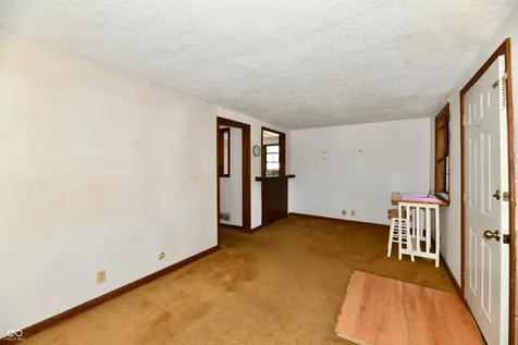 1511 Maxine Road Indianapolis IN 46240