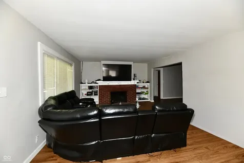 5623 E 18th Street Indianapolis IN 46218