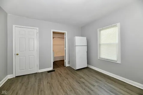1025 Sharon Avenue Indianapolis IN 46222