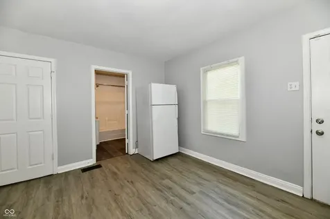 1025 Sharon Avenue Indianapolis IN 46222