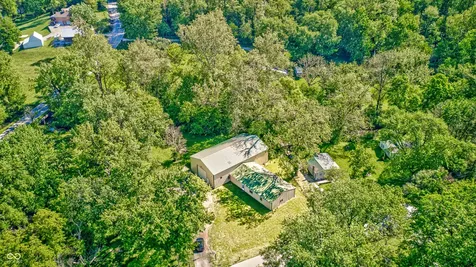 8740 Huggin Hollow Road Martinsville IN 46151