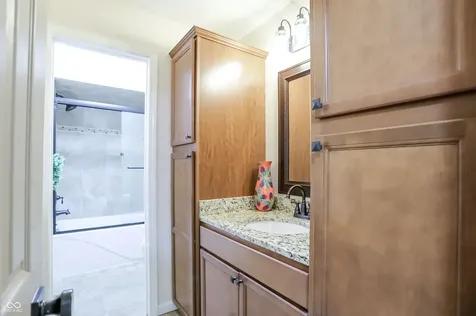 549 Macy Way Greenwood IN 46142